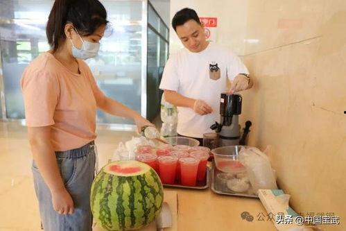 全家围观吃瓜视频大全免费观看,免费观看全家围观吃瓜视频大全