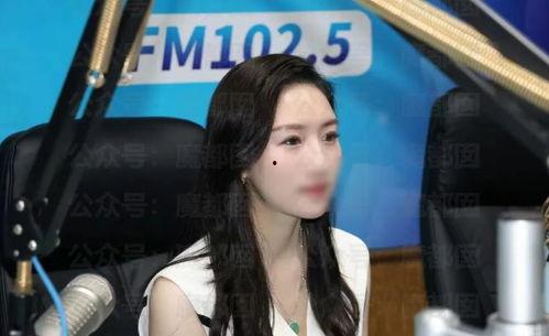 女书记耳钉爆料视频,揭秘视频背后的惊人爆料
