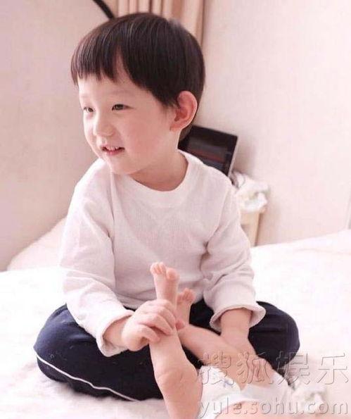 关凌爆料儿子视频,萌娃日常引网友热议