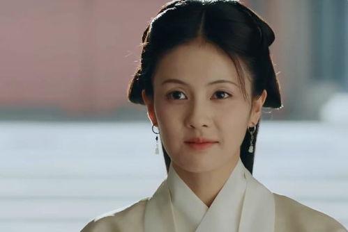 吃瓜女主网红是谁扮演的,揭秘吃瓜女主网红的幕后扮演者