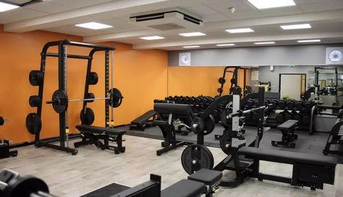 济南健身房爆料事件视频,真相与争议交织的健身圈风波