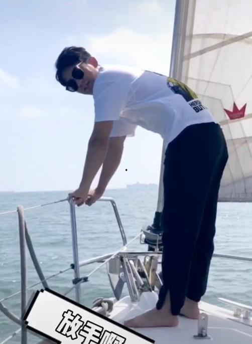 李晨爆料前女友视频播放,引发网友热议