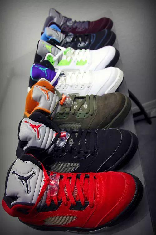 最新爆料球鞋图片高清大图,最新爆款球鞋高清大图赏析