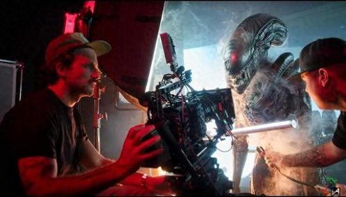 异形4在线观看完整版,全面入侵，宇宙惊悚再升级