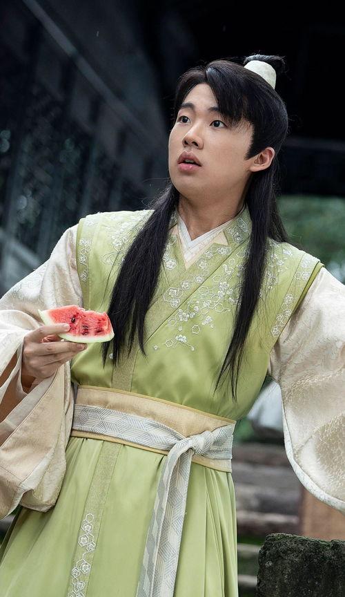 王源娱乐圈最新爆料视频,娱乐圈幕后真相大曝光！